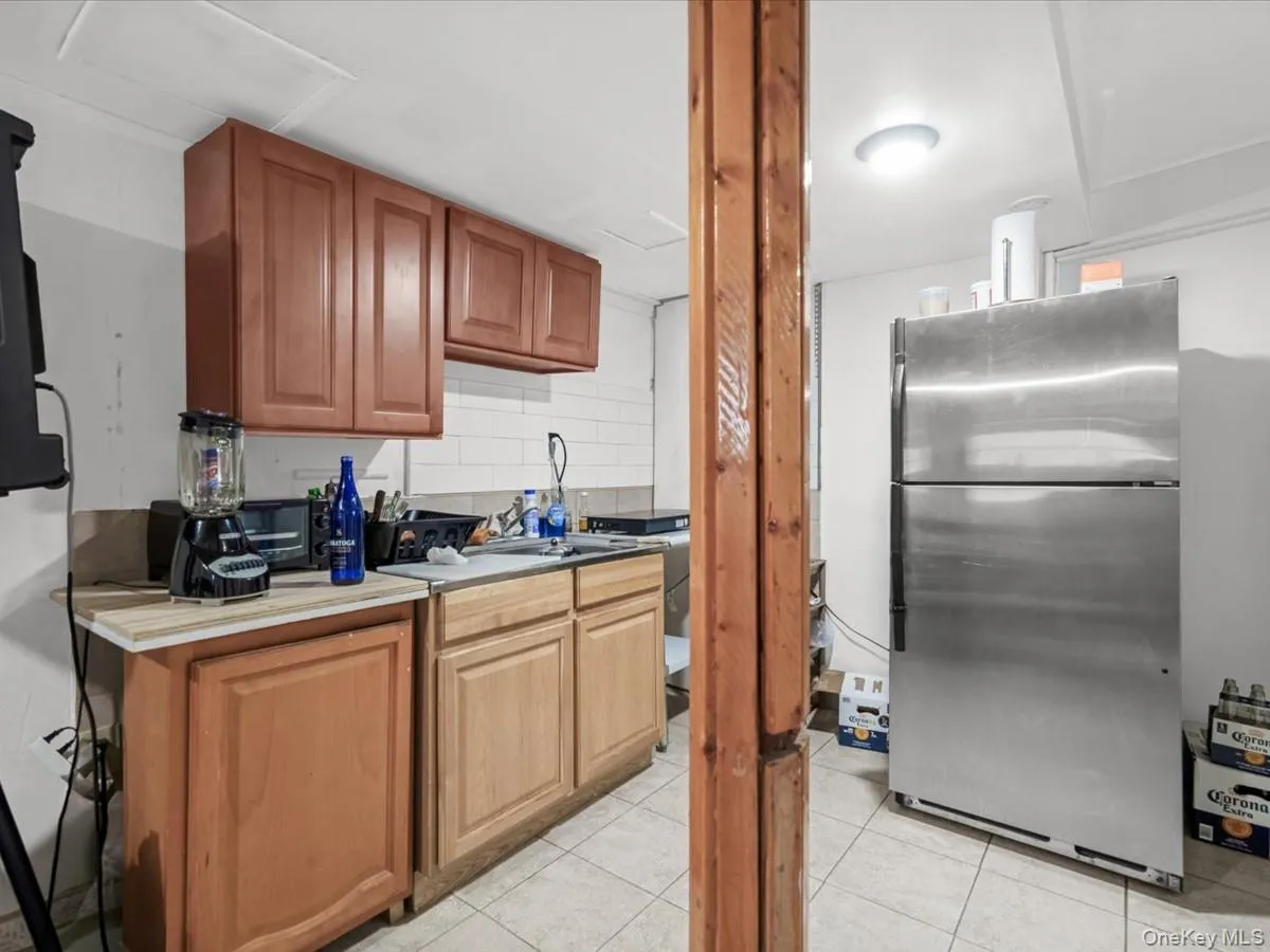452 Lincoln Avenue, New York, NY, 6 Bedrooms Bedrooms, 12 Rooms Rooms,5 BathroomsBathrooms,Residential,For Rent,Lincoln,0,1020021 452 Lincoln Avenue, New York, NY, 6 Bedrooms Bedrooms, 12 Rooms Rooms,5 BathroomsBathrooms,Residential,For Rent,Lincoln,0,1020021
