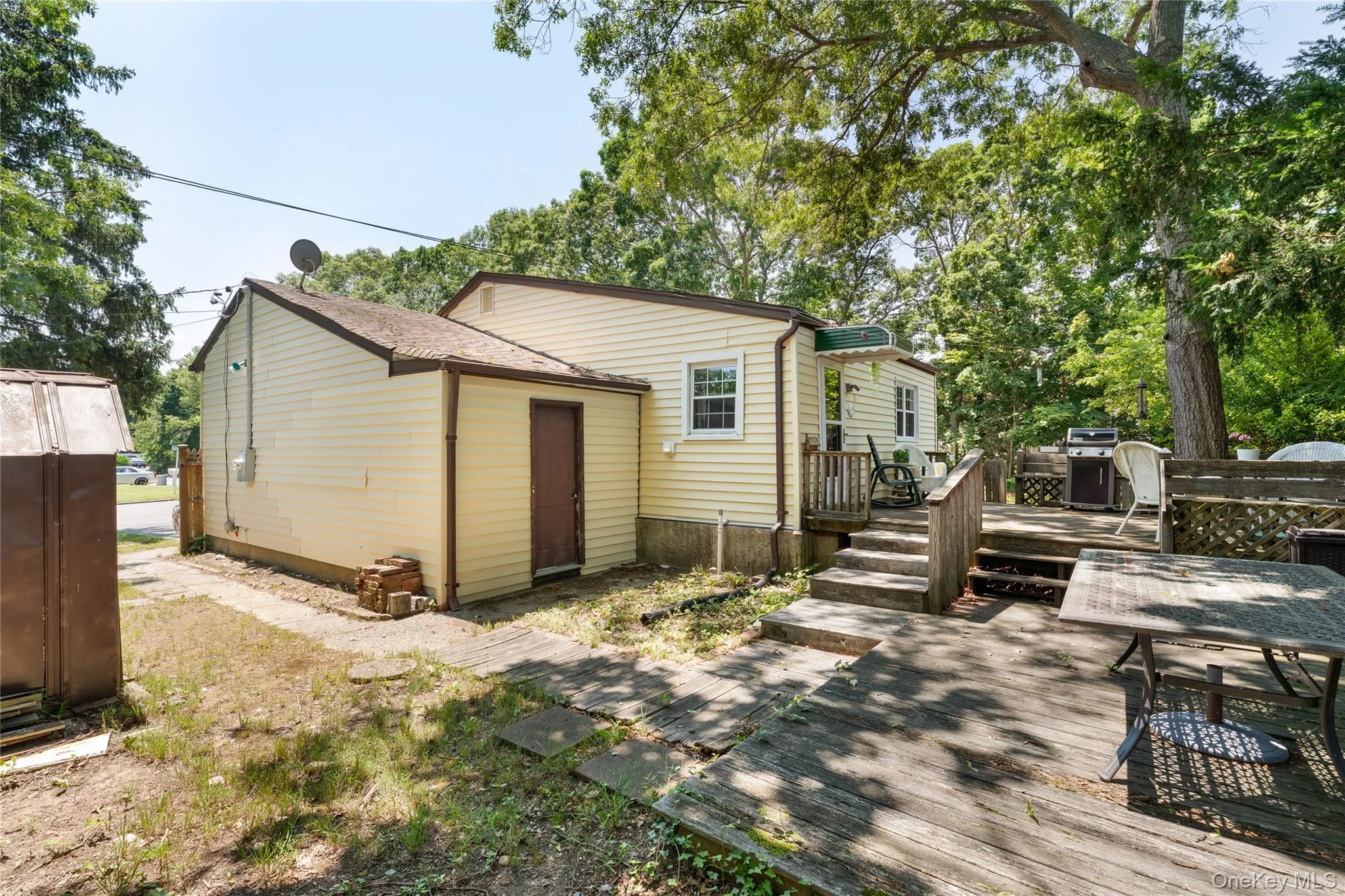 Door to garage, .18 acre Door to garage, .18 acre