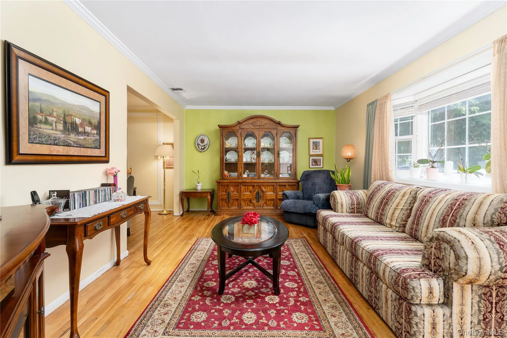 Bright and spacious, open to dining room Bright and spacious, open to dining room