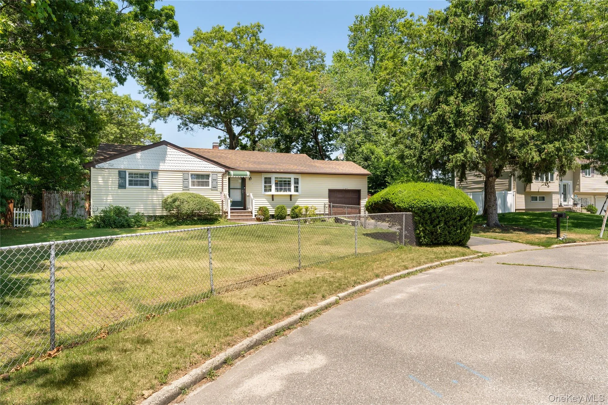 3 Bed, 2 Full Bath, Lower Level with OSE 3 Bed, 2 Full Bath, Lower Level with OSE