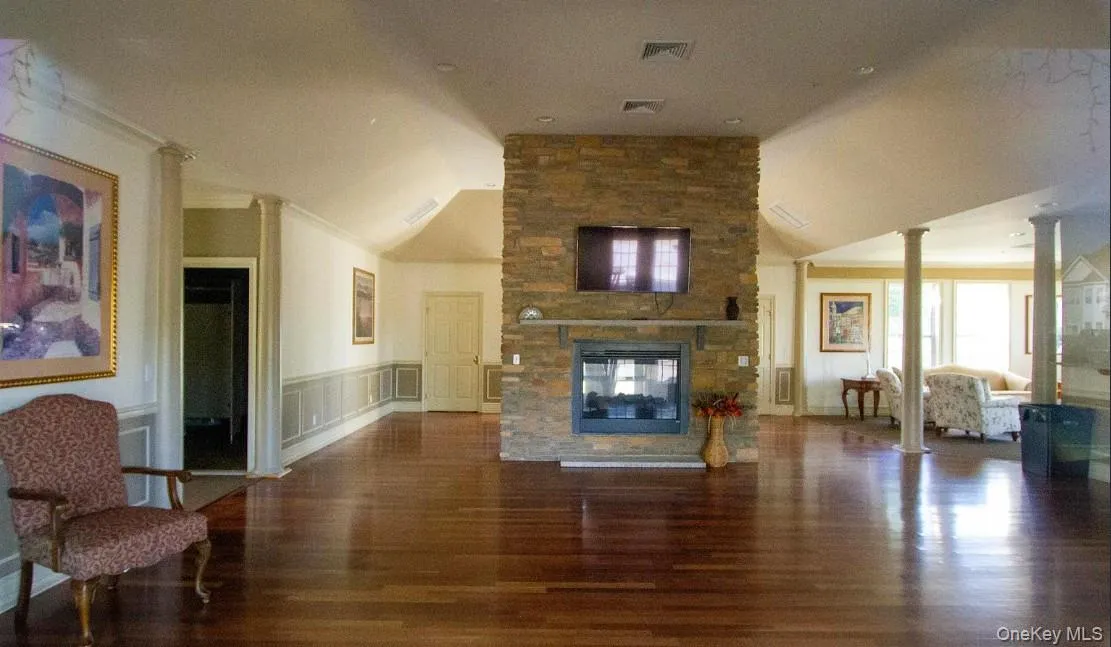 601 Commons Lane, Ulster, NY, 2 Bedrooms Bedrooms, 7 Rooms Rooms,2 BathroomsBathrooms,Residential,For Rent,Commons,0,1020027 601 Commons Lane, Ulster, NY, 2 Bedrooms Bedrooms, 7 Rooms Rooms,2 BathroomsBathrooms,Residential,For Rent,Commons,0,1020027