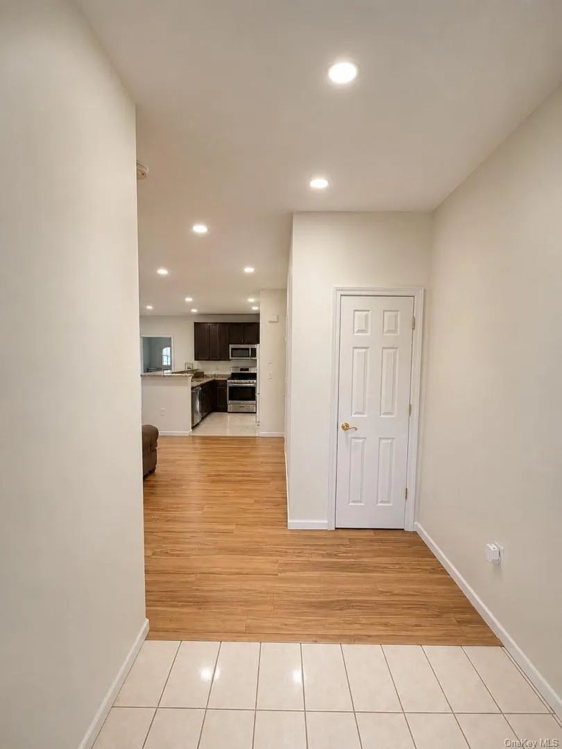 601 Commons Lane, Ulster, NY, 2 Bedrooms Bedrooms, 7 Rooms Rooms,2 BathroomsBathrooms,Residential,For Rent,Commons,0,1020027 601 Commons Lane, Ulster, NY, 2 Bedrooms Bedrooms, 7 Rooms Rooms,2 BathroomsBathrooms,Residential,For Rent,Commons,0,1020027