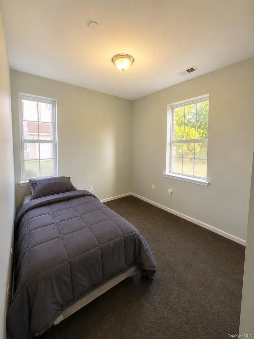 601 Commons Lane, Ulster, NY, 2 Bedrooms Bedrooms, 7 Rooms Rooms,2 BathroomsBathrooms,Residential,For Rent,Commons,0,1020027 601 Commons Lane, Ulster, NY, 2 Bedrooms Bedrooms, 7 Rooms Rooms,2 BathroomsBathrooms,Residential,For Rent,Commons,0,1020027