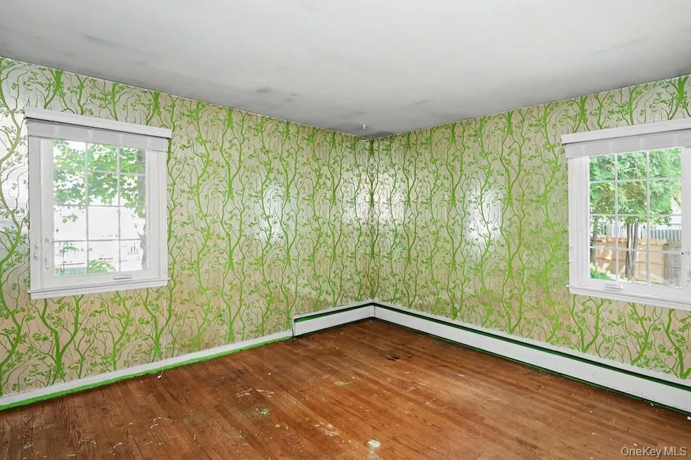 primary bedroom primary bedroom
