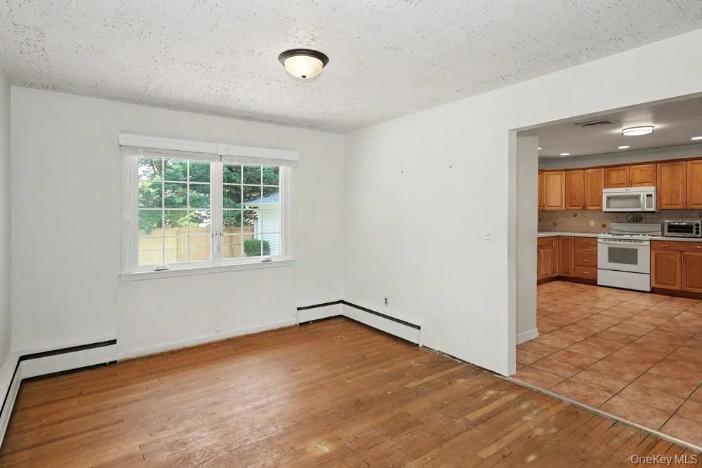 dining are off kitchen dining are off kitchen