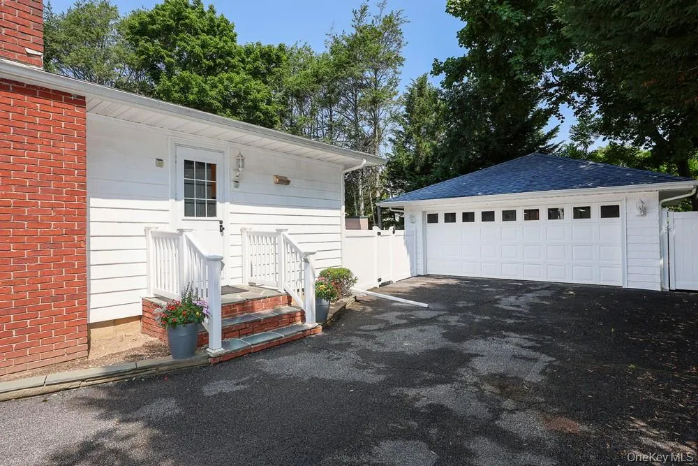 2.5 garage 2.5 garage
