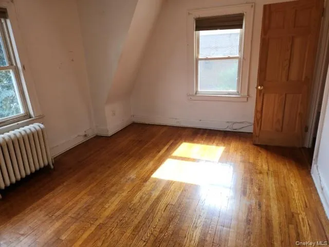 bedroom bedroom