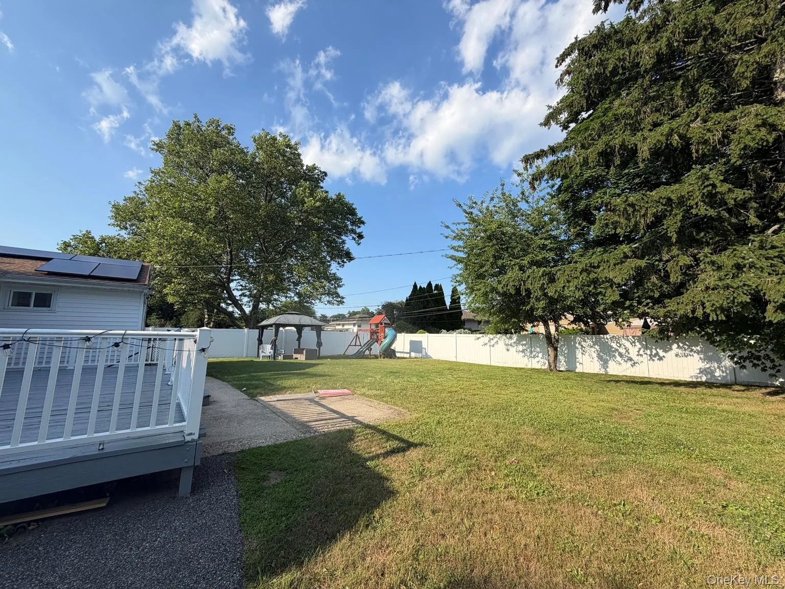 5 Plum Tree Lane, Huntington, NY, 4 Bedrooms Bedrooms, 8 Rooms Rooms,1 BathroomBathrooms,Residential Lease,For Rent,Plum Tree,0,1020032 5 Plum Tree Lane, Huntington, NY, 4 Bedrooms Bedrooms, 8 Rooms Rooms,1 BathroomBathrooms,Residential Lease,For Rent,Plum Tree,0,1020032