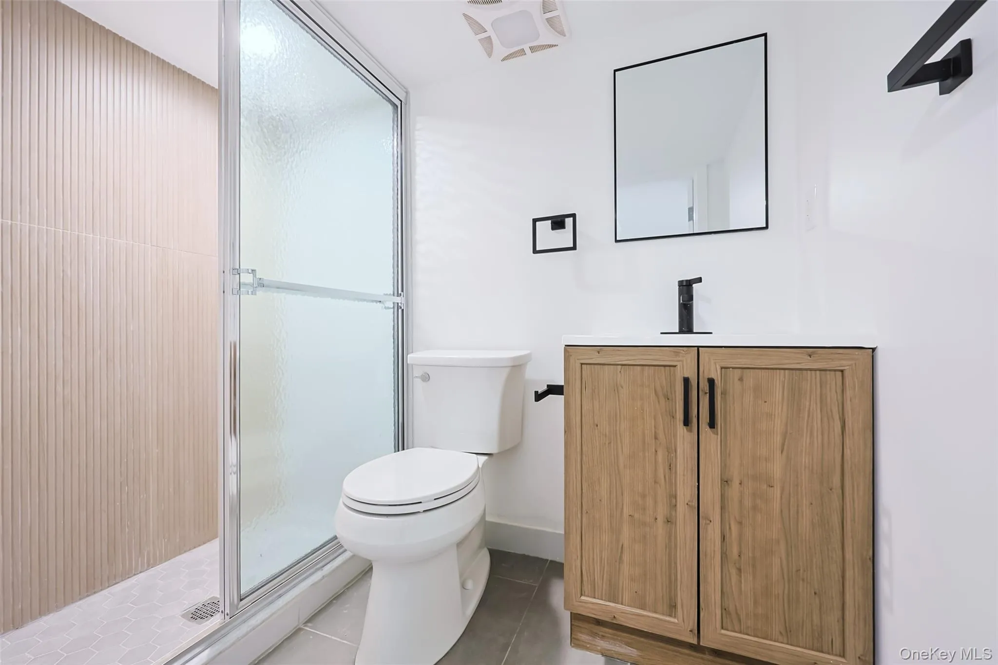 14936 Ash Avenue, New York, NY, 6 Bedrooms Bedrooms, 14 Rooms Rooms,4 BathroomsBathrooms,Residential,For Rent,Ash,0,1020033 14936 Ash Avenue, New York, NY, 6 Bedrooms Bedrooms, 14 Rooms Rooms,4 BathroomsBathrooms,Residential,For Rent,Ash,0,1020033
