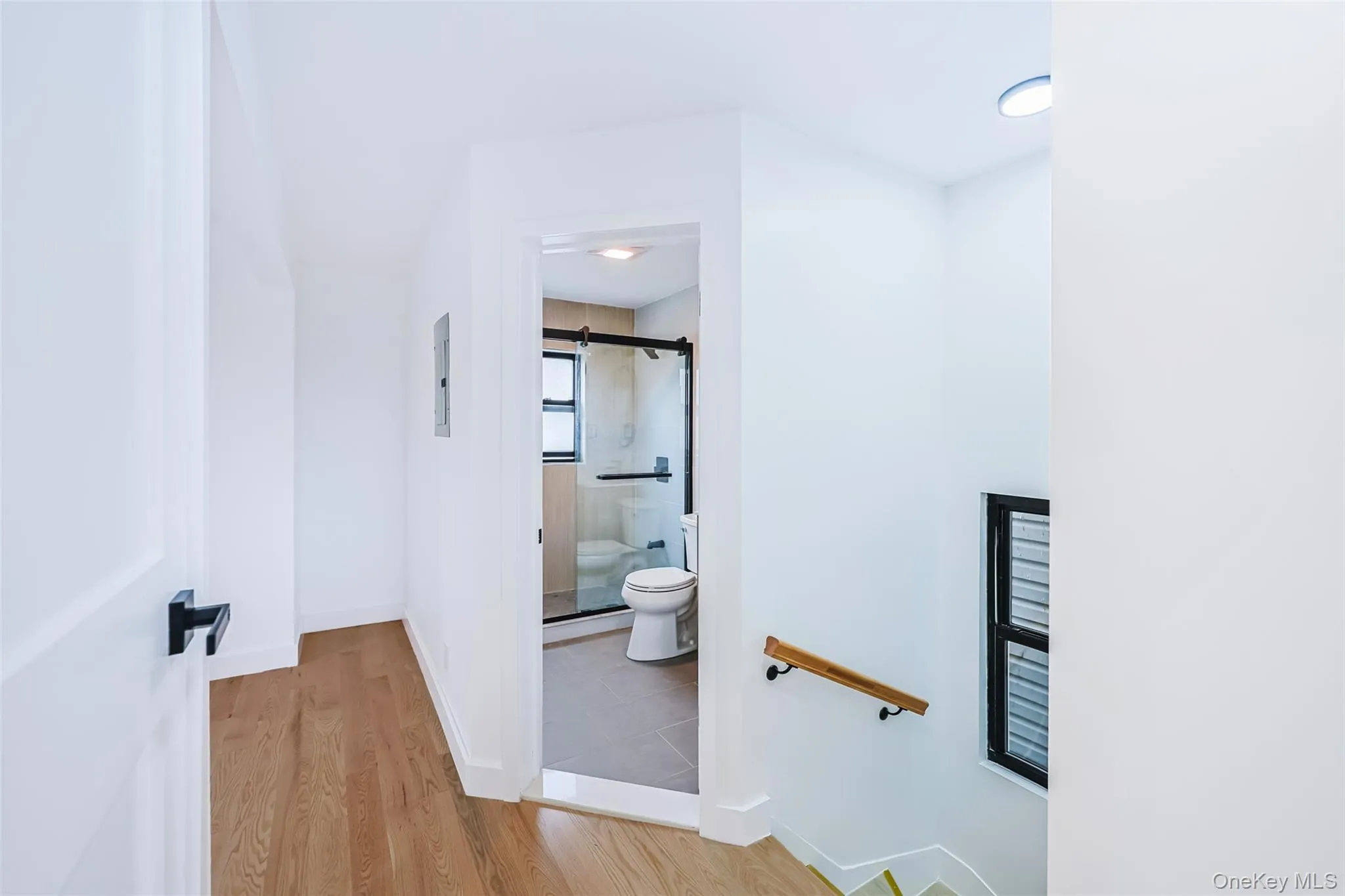 14936 Ash Avenue, New York, NY, 6 Bedrooms Bedrooms, 14 Rooms Rooms,4 BathroomsBathrooms,Residential,For Rent,Ash,0,1020033 14936 Ash Avenue, New York, NY, 6 Bedrooms Bedrooms, 14 Rooms Rooms,4 BathroomsBathrooms,Residential,For Rent,Ash,0,1020033