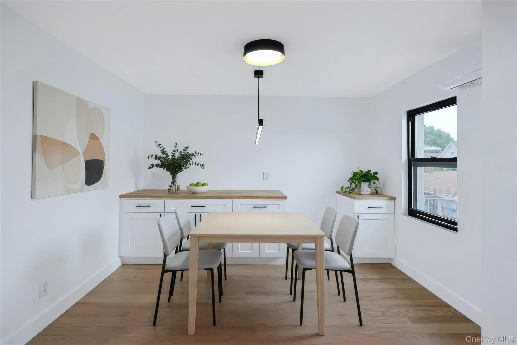 14936 Ash Avenue, New York, NY, 6 Bedrooms Bedrooms, 14 Rooms Rooms,4 BathroomsBathrooms,Residential,For Rent,Ash,0,1020033 14936 Ash Avenue, New York, NY, 6 Bedrooms Bedrooms, 14 Rooms Rooms,4 BathroomsBathrooms,Residential,For Rent,Ash,0,1020033