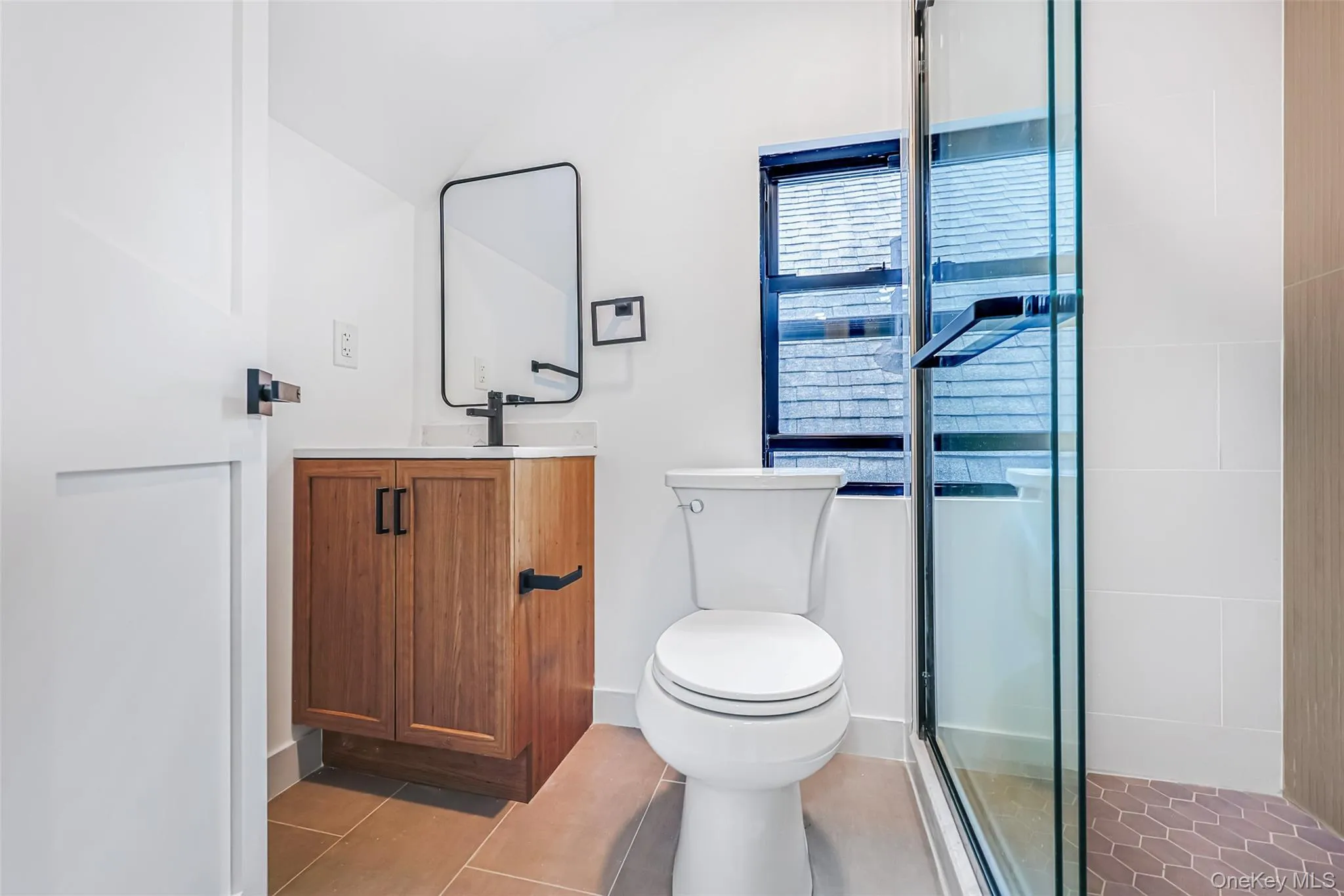 14936 Ash Avenue, New York, NY, 6 Bedrooms Bedrooms, 14 Rooms Rooms,4 BathroomsBathrooms,Residential,For Rent,Ash,0,1020033 14936 Ash Avenue, New York, NY, 6 Bedrooms Bedrooms, 14 Rooms Rooms,4 BathroomsBathrooms,Residential,For Rent,Ash,0,1020033