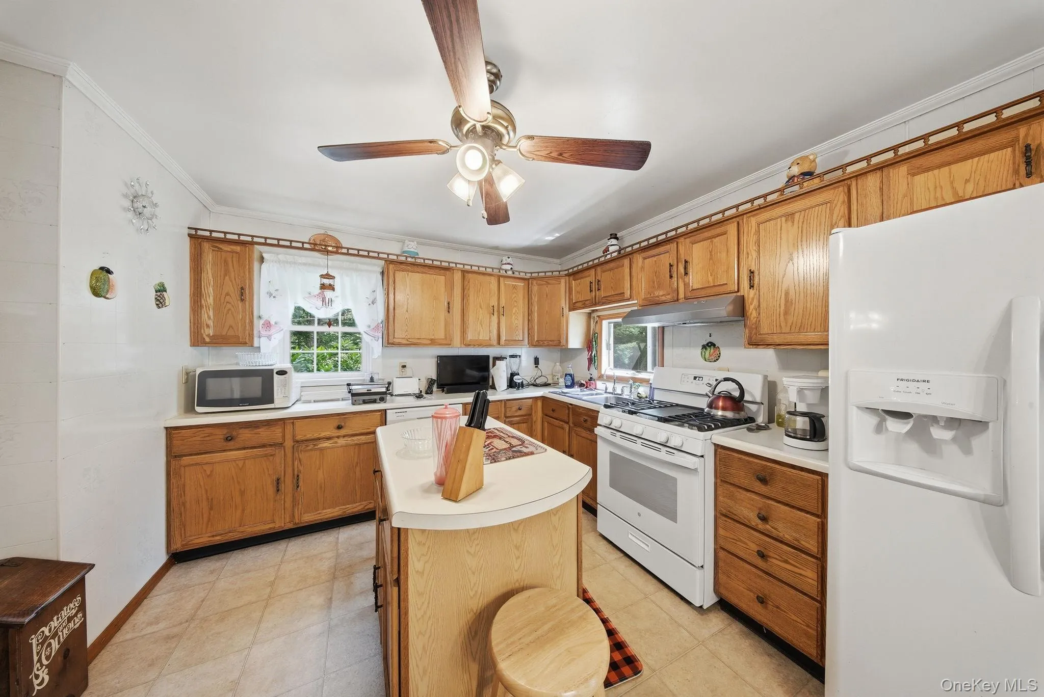 10 Hoffman Road, Fremont, NY, 3 Bedrooms Bedrooms, 8 Rooms Rooms,1 BathroomBathrooms,Residential,For Rent,Hoffman,0,1020034 10 Hoffman Road, Fremont, NY, 3 Bedrooms Bedrooms, 8 Rooms Rooms,1 BathroomBathrooms,Residential,For Rent,Hoffman,0,1020034