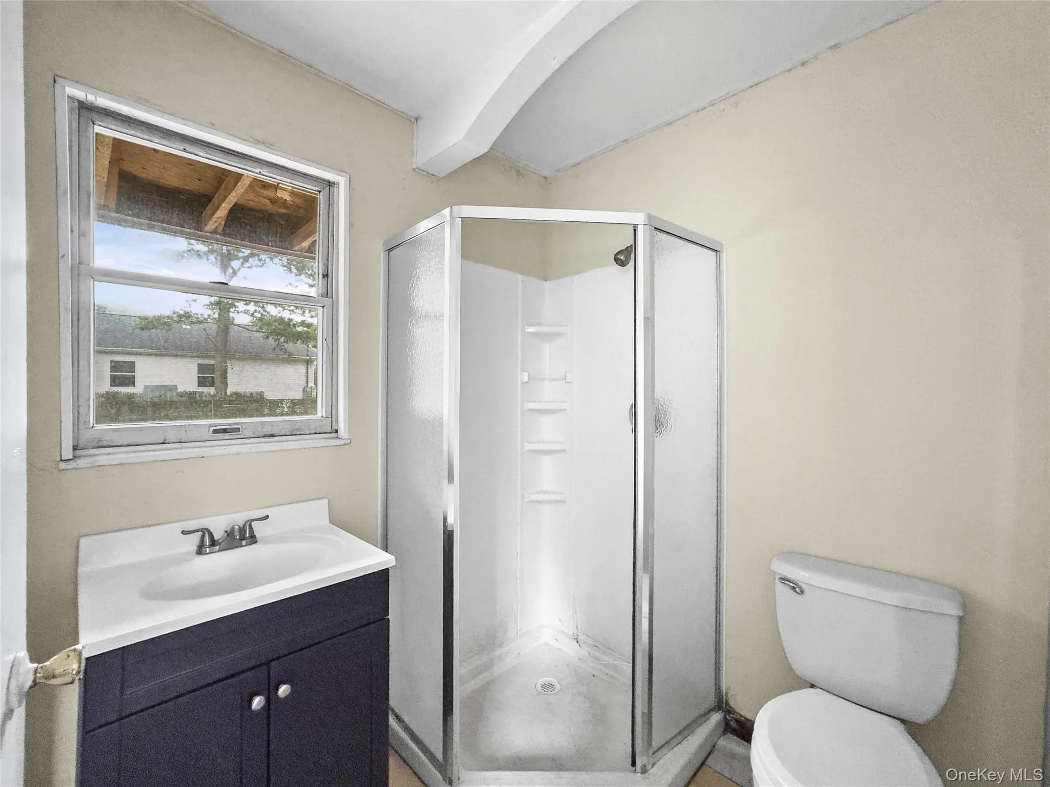 10 Windsor Place, Brookhaven, NY, 3 Bedrooms Bedrooms, 9 Rooms Rooms,3 BathroomsBathrooms,Residential,For Rent,Windsor,0,1020035 10 Windsor Place, Brookhaven, NY, 3 Bedrooms Bedrooms, 9 Rooms Rooms,3 BathroomsBathrooms,Residential,For Rent,Windsor,0,1020035