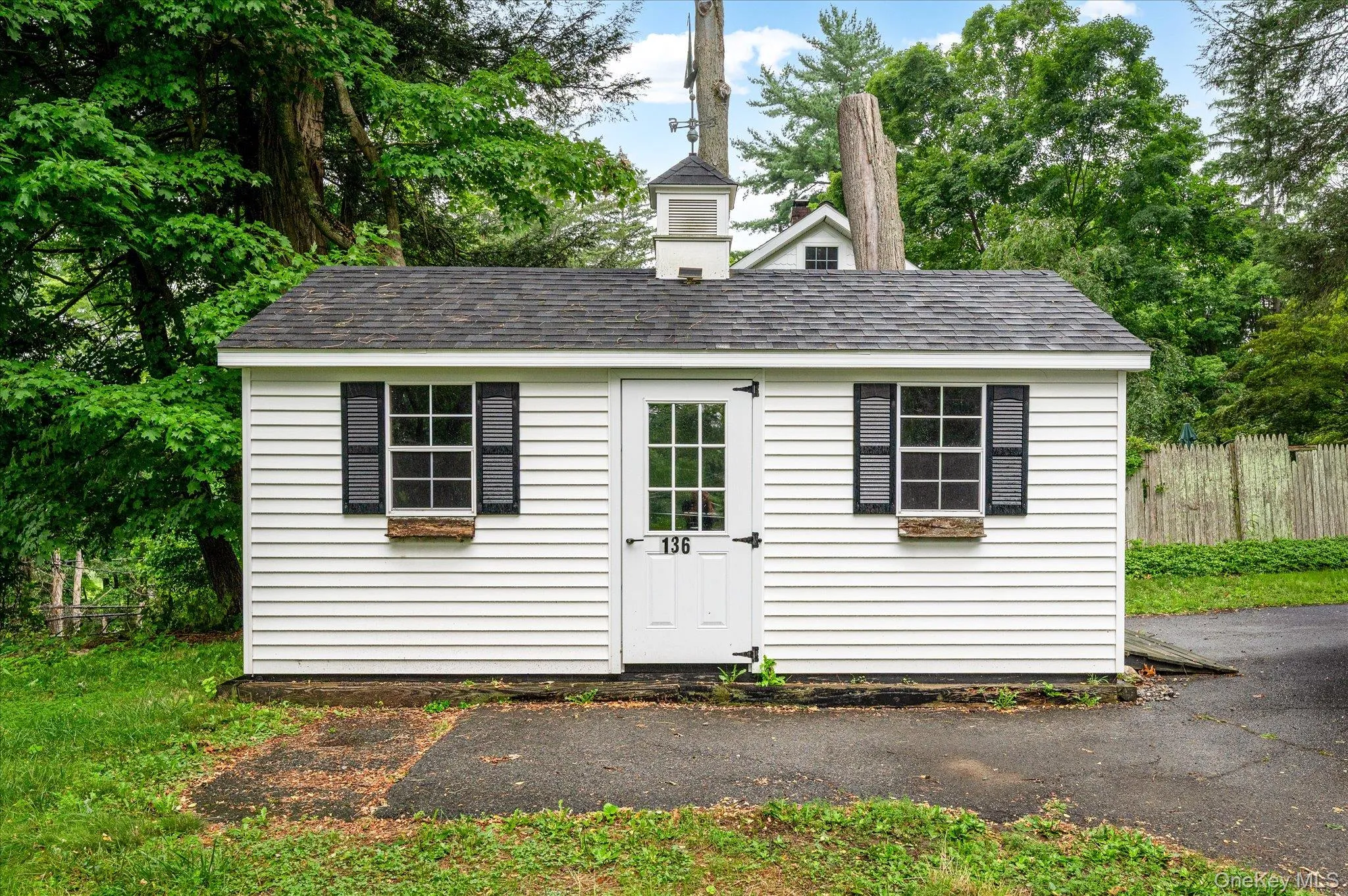 136 Pound Ridge Road, Bedford, NY, 3 Bedrooms Bedrooms, 6 Rooms Rooms,2 BathroomsBathrooms,Residential,For Rent,Pound Ridge,0,1020037 136 Pound Ridge Road, Bedford, NY, 3 Bedrooms Bedrooms, 6 Rooms Rooms,2 BathroomsBathrooms,Residential,For Rent,Pound Ridge,0,1020037