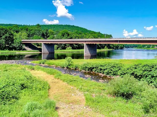 4 Tow Path Road, Highland, NY, 2 Bedrooms Bedrooms, 6 Rooms Rooms,1 BathroomBathrooms,Residential,For Rent,Tow Path,0,1020044 4 Tow Path Road, Highland, NY, 2 Bedrooms Bedrooms, 6 Rooms Rooms,1 BathroomBathrooms,Residential,For Rent,Tow Path,0,1020044