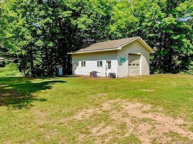 4 Tow Path Road, Highland, NY, 2 Bedrooms Bedrooms, 6 Rooms Rooms,1 BathroomBathrooms,Residential,For Rent,Tow Path,0,1020044 4 Tow Path Road, Highland, NY, 2 Bedrooms Bedrooms, 6 Rooms Rooms,1 BathroomBathrooms,Residential,For Rent,Tow Path,0,1020044