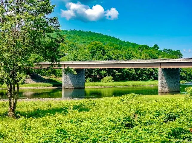 4 Tow Path Road, Highland, NY, 2 Bedrooms Bedrooms, 6 Rooms Rooms,1 BathroomBathrooms,Residential,For Rent,Tow Path,0,1020044 4 Tow Path Road, Highland, NY, 2 Bedrooms Bedrooms, 6 Rooms Rooms,1 BathroomBathrooms,Residential,For Rent,Tow Path,0,1020044