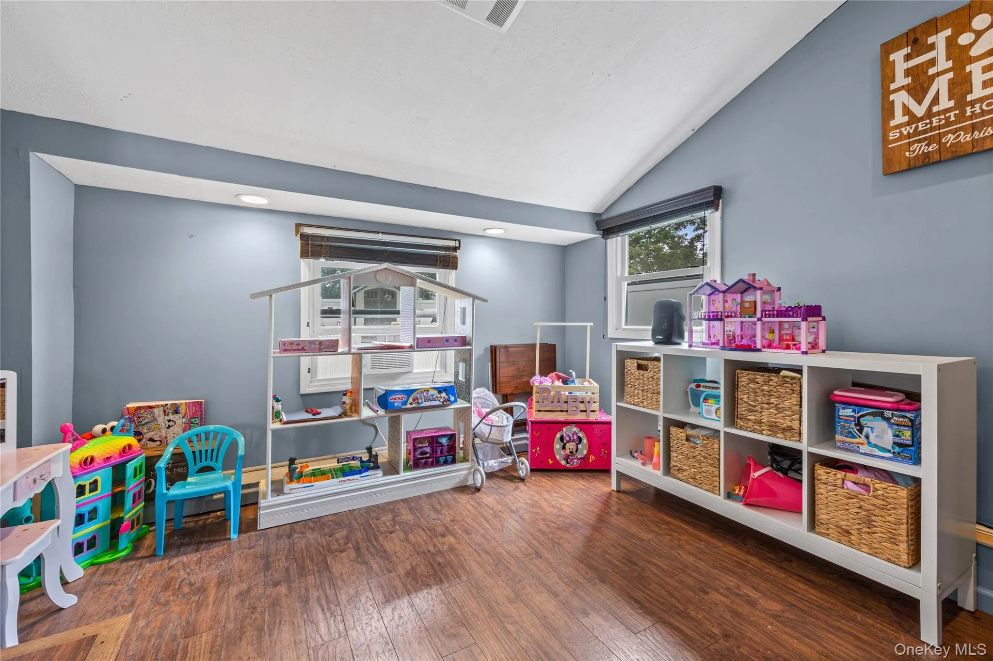 47 Barbara Drive, Brookhaven, NY, 3 Bedrooms Bedrooms, 10 Rooms Rooms,1 BathroomBathrooms,Residential,For Rent,Barbara,0,1020047 47 Barbara Drive, Brookhaven, NY, 3 Bedrooms Bedrooms, 10 Rooms Rooms,1 BathroomBathrooms,Residential,For Rent,Barbara,0,1020047