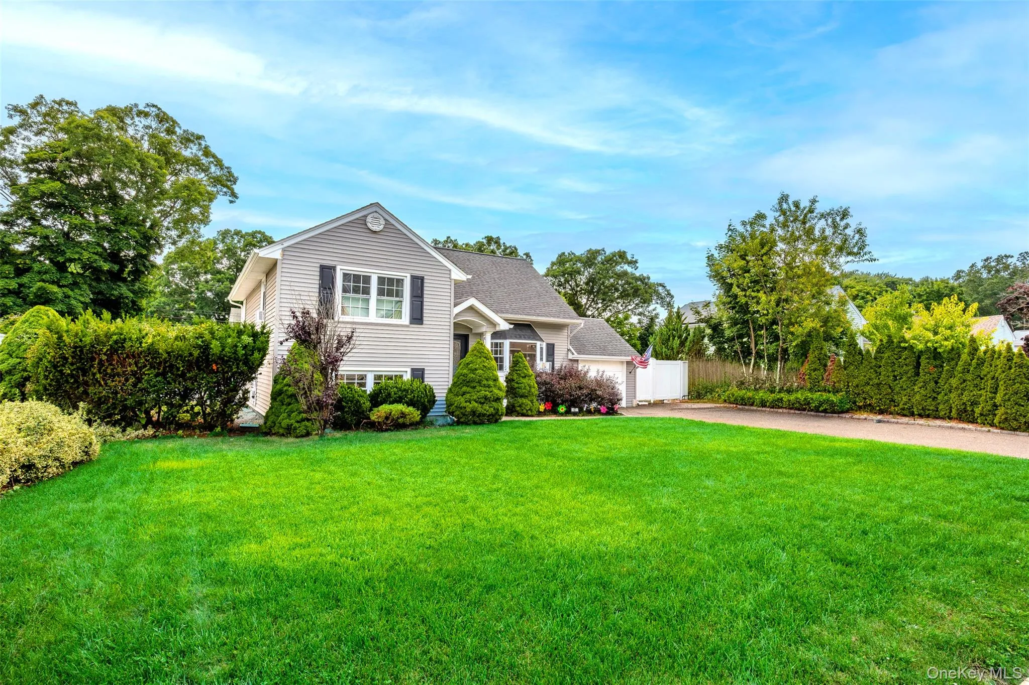47 Barbara Drive, Brookhaven, NY, 3 Bedrooms Bedrooms, 10 Rooms Rooms,1 BathroomBathrooms,Residential,For Rent,Barbara,0,1020047 47 Barbara Drive, Brookhaven, NY, 3 Bedrooms Bedrooms, 10 Rooms Rooms,1 BathroomBathrooms,Residential,For Rent,Barbara,0,1020047