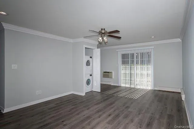 216 Lakeland Avenue, Islip, NY, 1 Bedroom Bedrooms, 4 Rooms Rooms,1 BathroomBathrooms,Residential Lease,For Rent,Lakeland,0,1020059 216 Lakeland Avenue, Islip, NY, 1 Bedroom Bedrooms, 4 Rooms Rooms,1 BathroomBathrooms,Residential Lease,For Rent,Lakeland,0,1020059