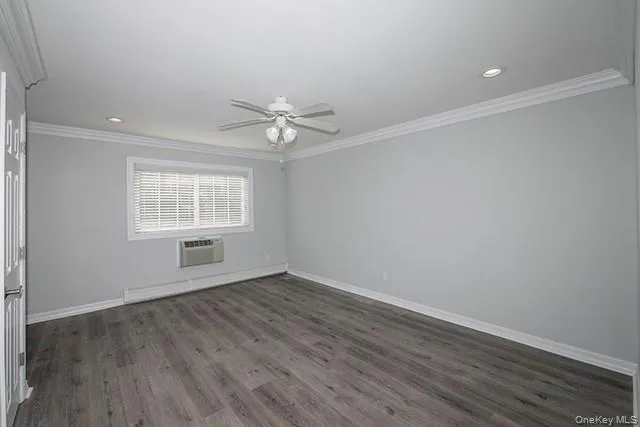 216 Lakeland Avenue, Islip, NY, 1 Bedroom Bedrooms, 4 Rooms Rooms,1 BathroomBathrooms,Residential Lease,For Rent,Lakeland,0,1020059 216 Lakeland Avenue, Islip, NY, 1 Bedroom Bedrooms, 4 Rooms Rooms,1 BathroomBathrooms,Residential Lease,For Rent,Lakeland,0,1020059