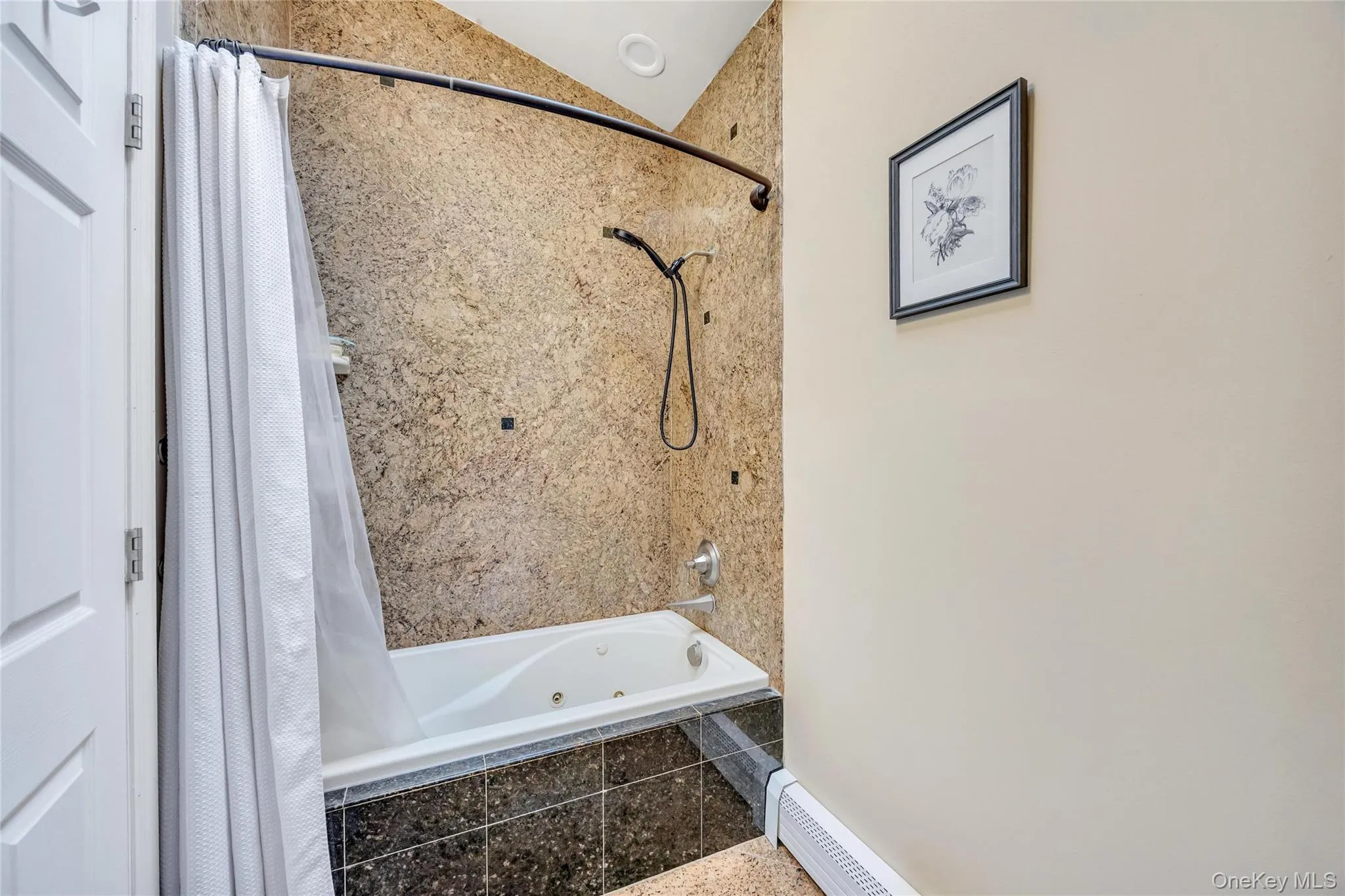7 Amherst Road, Brookhaven, NY, 4 Bedrooms Bedrooms, 8 Rooms Rooms,2 BathroomsBathrooms,Residential,For Rent,Amherst,0,1020062 7 Amherst Road, Brookhaven, NY, 4 Bedrooms Bedrooms, 8 Rooms Rooms,2 BathroomsBathrooms,Residential,For Rent,Amherst,0,1020062