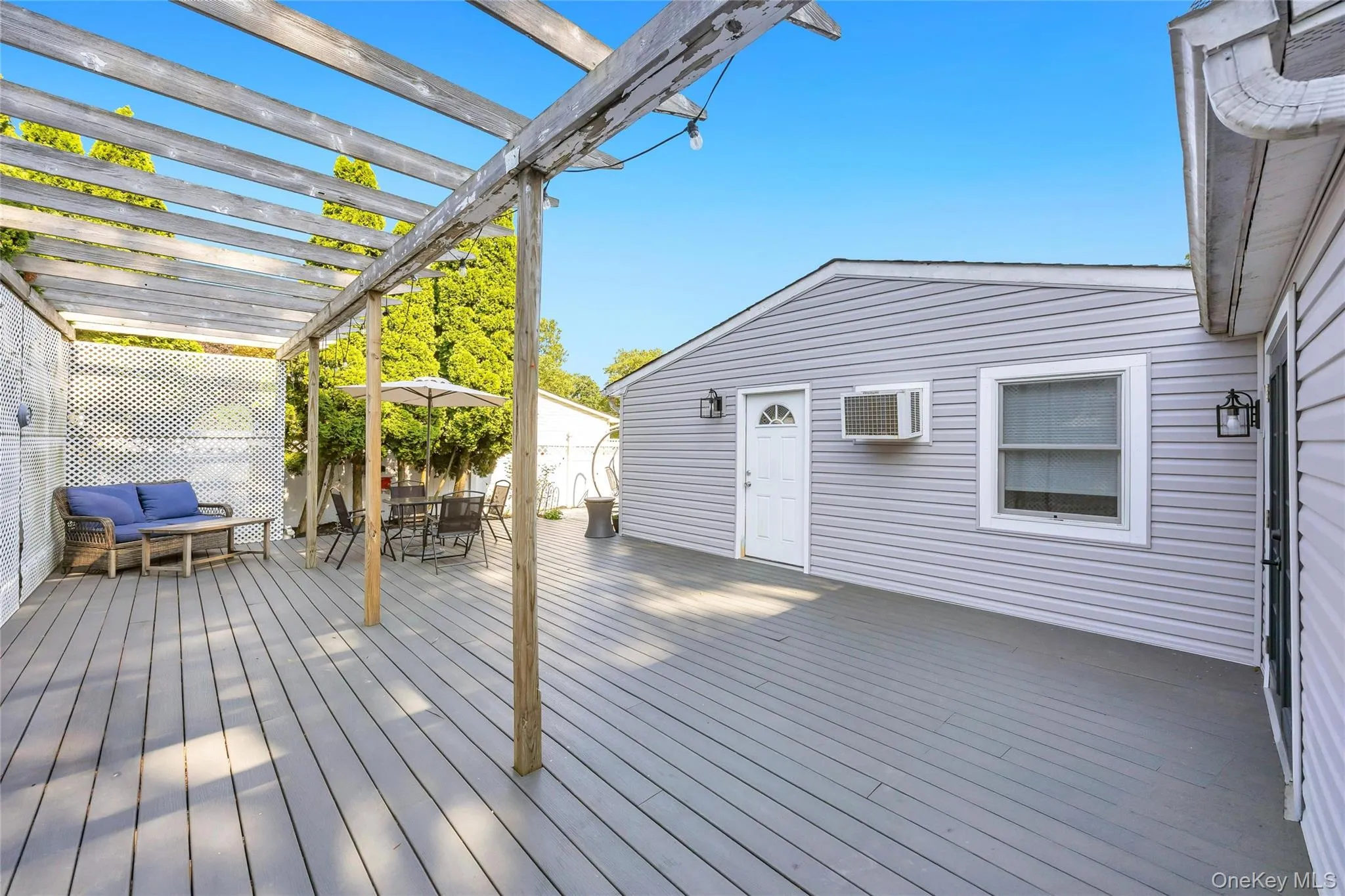 7 Amherst Road, Brookhaven, NY, 4 Bedrooms Bedrooms, 8 Rooms Rooms,2 BathroomsBathrooms,Residential,For Rent,Amherst,0,1020062 7 Amherst Road, Brookhaven, NY, 4 Bedrooms Bedrooms, 8 Rooms Rooms,2 BathroomsBathrooms,Residential,For Rent,Amherst,0,1020062