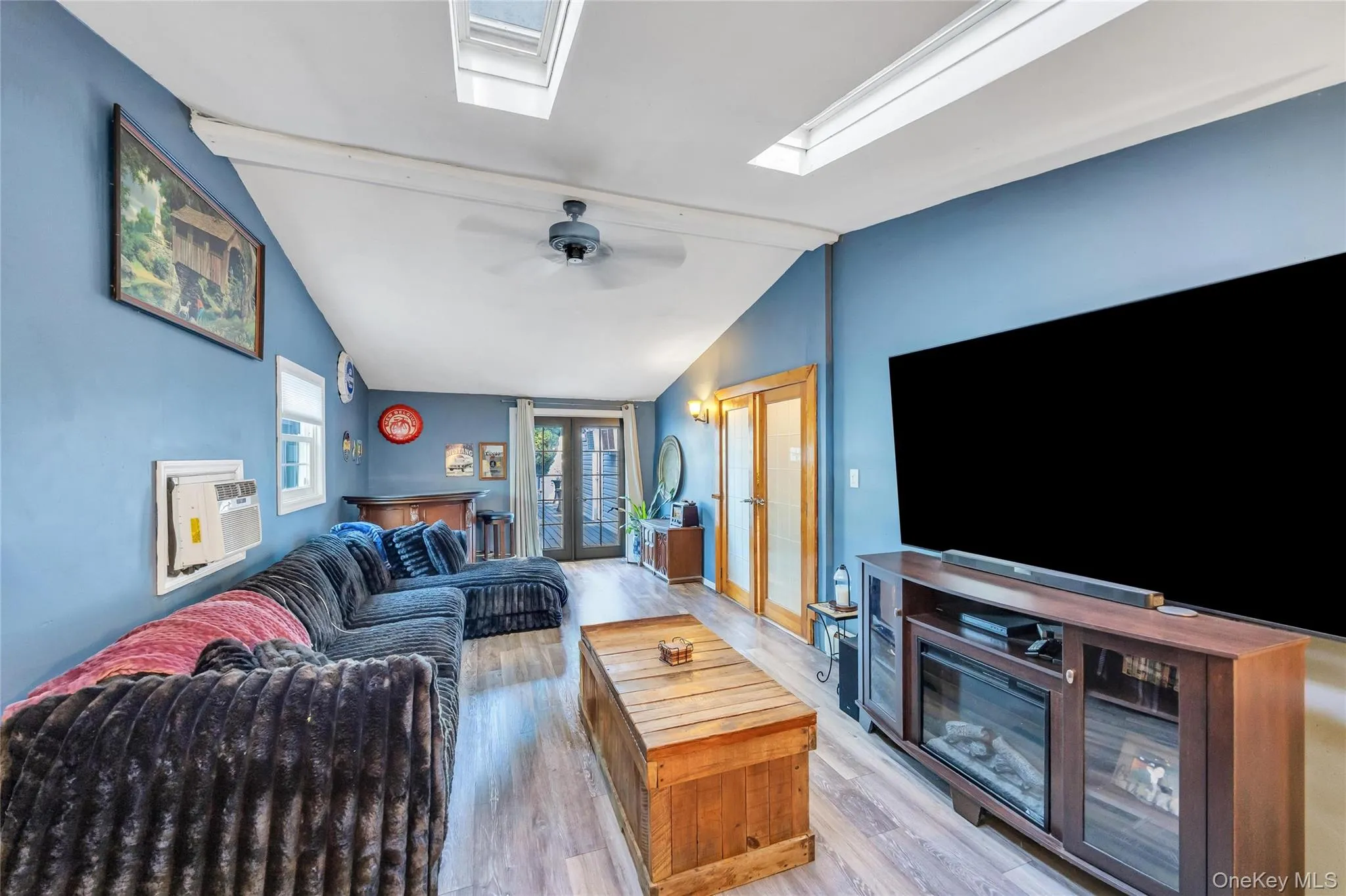 7 Amherst Road, Brookhaven, NY, 4 Bedrooms Bedrooms, 8 Rooms Rooms,2 BathroomsBathrooms,Residential,For Rent,Amherst,0,1020062 7 Amherst Road, Brookhaven, NY, 4 Bedrooms Bedrooms, 8 Rooms Rooms,2 BathroomsBathrooms,Residential,For Rent,Amherst,0,1020062