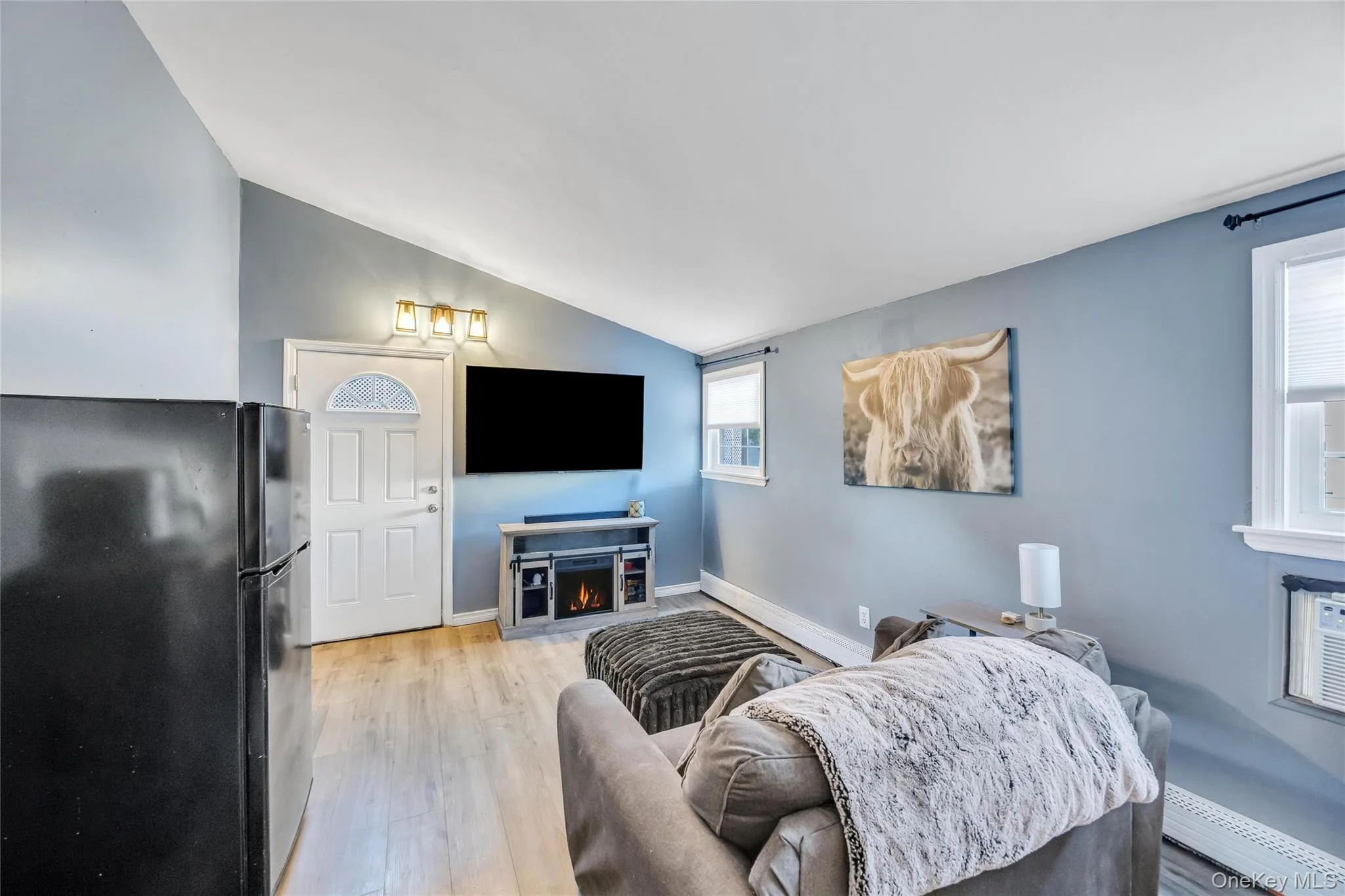 7 Amherst Road, Brookhaven, NY, 4 Bedrooms Bedrooms, 8 Rooms Rooms,2 BathroomsBathrooms,Residential,For Rent,Amherst,0,1020062 7 Amherst Road, Brookhaven, NY, 4 Bedrooms Bedrooms, 8 Rooms Rooms,2 BathroomsBathrooms,Residential,For Rent,Amherst,0,1020062