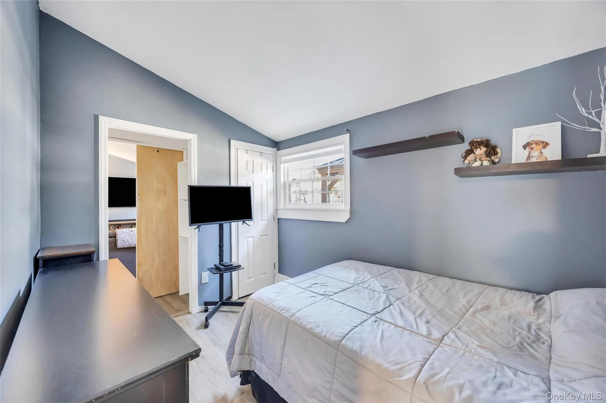 7 Amherst Road, Brookhaven, NY, 4 Bedrooms Bedrooms, 8 Rooms Rooms,2 BathroomsBathrooms,Residential,For Rent,Amherst,0,1020062 7 Amherst Road, Brookhaven, NY, 4 Bedrooms Bedrooms, 8 Rooms Rooms,2 BathroomsBathrooms,Residential,For Rent,Amherst,0,1020062