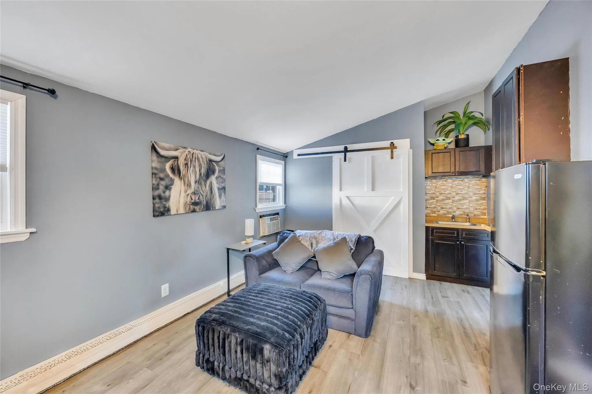 7 Amherst Road, Brookhaven, NY, 4 Bedrooms Bedrooms, 8 Rooms Rooms,2 BathroomsBathrooms,Residential,For Rent,Amherst,0,1020062 7 Amherst Road, Brookhaven, NY, 4 Bedrooms Bedrooms, 8 Rooms Rooms,2 BathroomsBathrooms,Residential,For Rent,Amherst,0,1020062