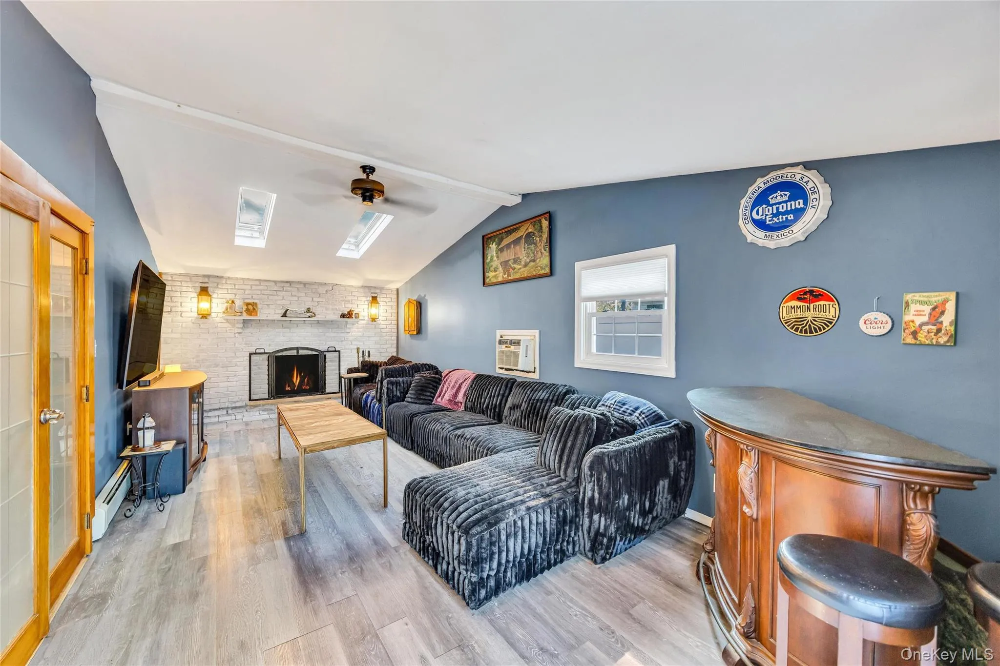 7 Amherst Road, Brookhaven, NY, 4 Bedrooms Bedrooms, 8 Rooms Rooms,2 BathroomsBathrooms,Residential,For Rent,Amherst,0,1020062 7 Amherst Road, Brookhaven, NY, 4 Bedrooms Bedrooms, 8 Rooms Rooms,2 BathroomsBathrooms,Residential,For Rent,Amherst,0,1020062