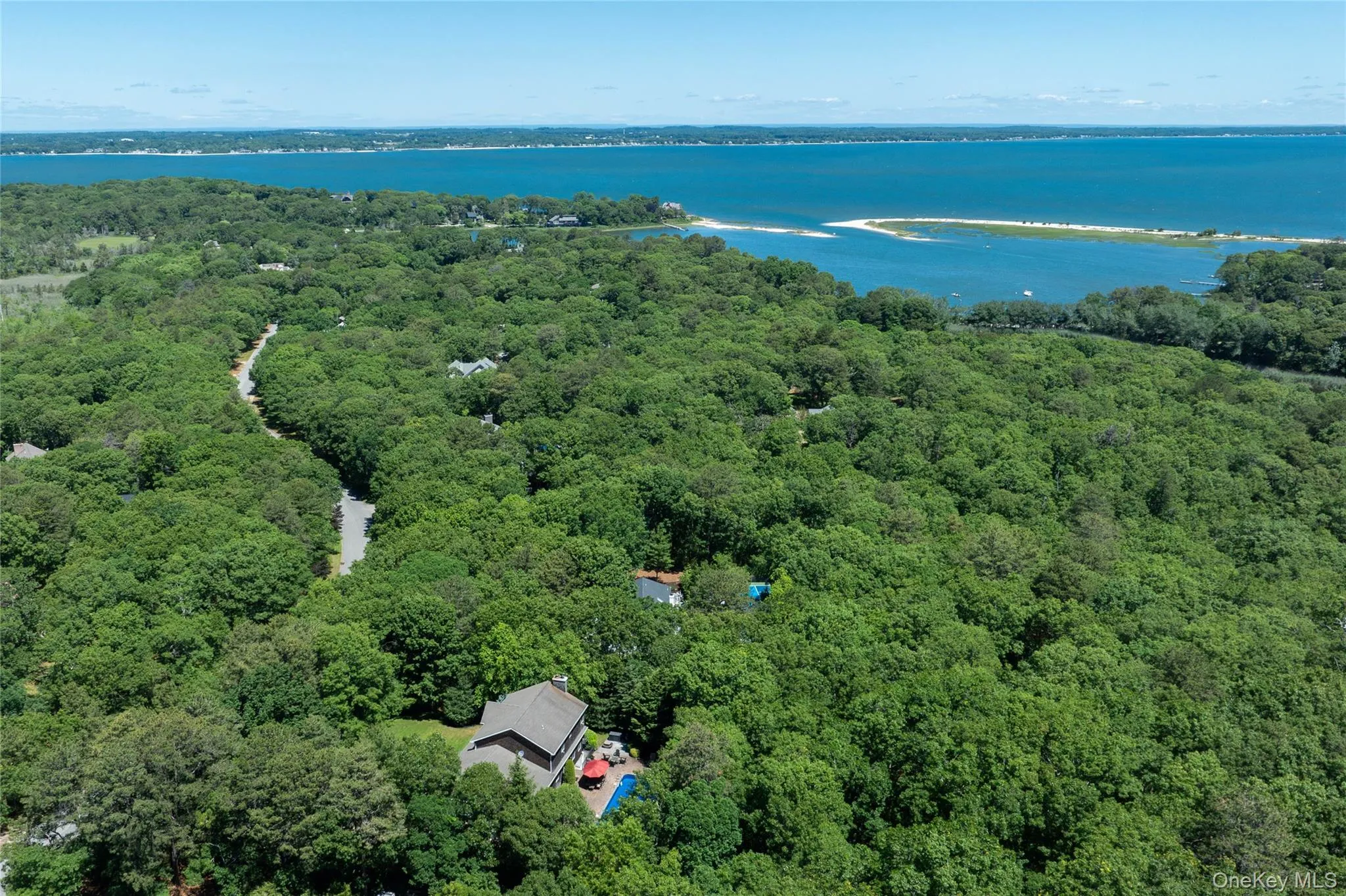 11 Hildreth Road, Southampton, NY, 4 Bedrooms Bedrooms, 14 Rooms Rooms,4 BathroomsBathrooms,Residential,For Rent,Hildreth,0,1020064 11 Hildreth Road, Southampton, NY, 4 Bedrooms Bedrooms, 14 Rooms Rooms,4 BathroomsBathrooms,Residential,For Rent,Hildreth,0,1020064