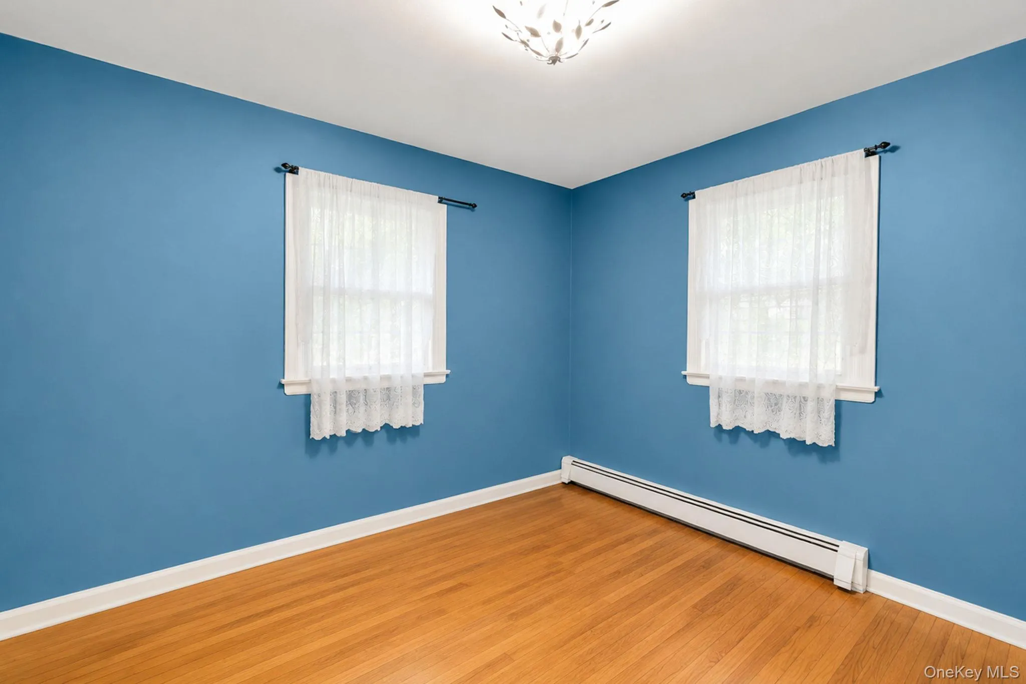 287 Munsell Road, Brookhaven, NY, 3 Bedrooms Bedrooms, 7 Rooms Rooms,1 BathroomBathrooms,Residential,For Rent,Munsell,0,1020069 287 Munsell Road, Brookhaven, NY, 3 Bedrooms Bedrooms, 7 Rooms Rooms,1 BathroomBathrooms,Residential,For Rent,Munsell,0,1020069