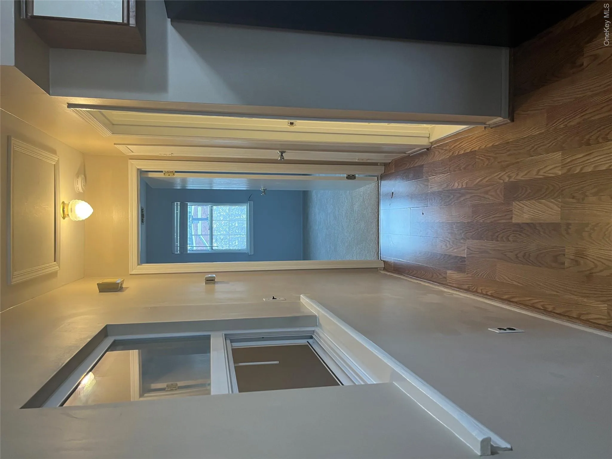 1 Atlantic Avenue, Oyster Bay, NY, 2 Bedrooms Bedrooms, 4 Rooms Rooms,1 BathroomBathrooms,Residential Lease,For Rent,Atlantic,0,1020074 1 Atlantic Avenue, Oyster Bay, NY, 2 Bedrooms Bedrooms, 4 Rooms Rooms,1 BathroomBathrooms,Residential Lease,For Rent,Atlantic,0,1020074