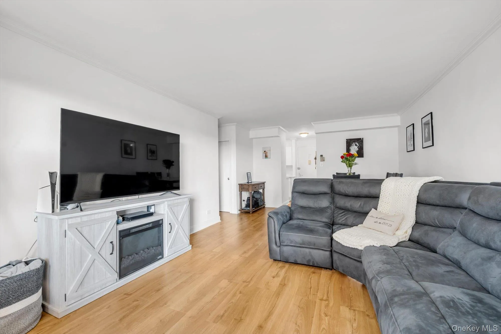 1805 215th Street, New York, NY, 1 Bedroom Bedrooms, 3 Rooms Rooms,1 BathroomBathrooms,Residential,For Rent,215th,0,1020077 1805 215th Street, New York, NY, 1 Bedroom Bedrooms, 3 Rooms Rooms,1 BathroomBathrooms,Residential,For Rent,215th,0,1020077