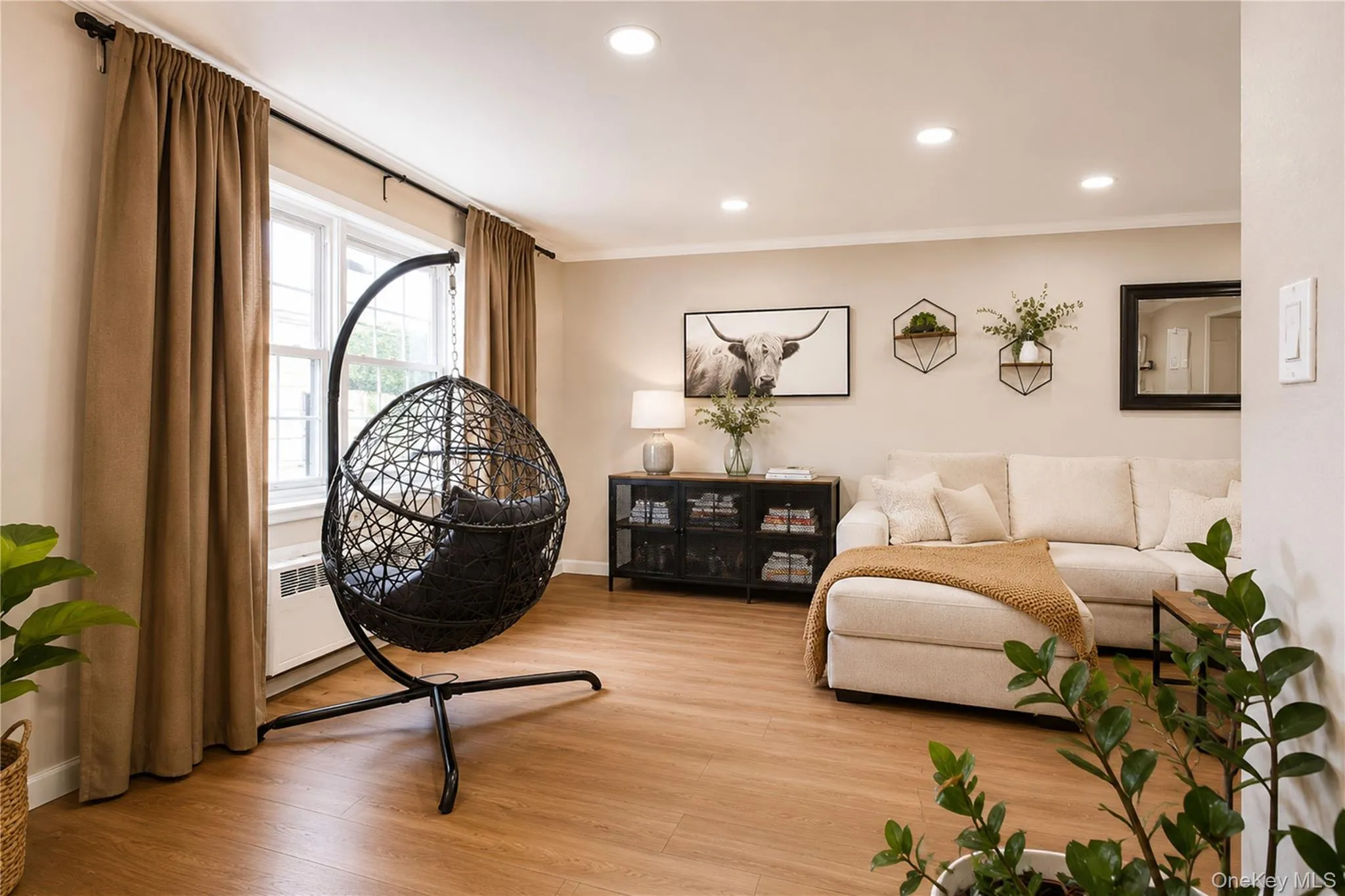 8710 149th Avenue, New York, NY, 2 Bedrooms Bedrooms, 5 Rooms Rooms,2 BathroomsBathrooms,Residential,For Rent,149th,0,1020079 8710 149th Avenue, New York, NY, 2 Bedrooms Bedrooms, 5 Rooms Rooms,2 BathroomsBathrooms,Residential,For Rent,149th,0,1020079