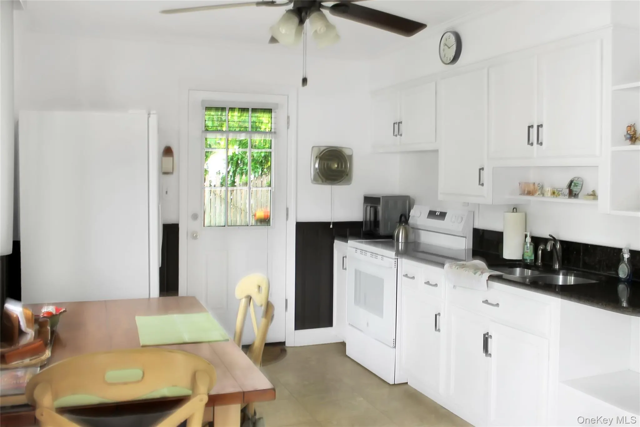 6 Lancaster Place, Huntington, NY, 3 Bedrooms Bedrooms, 6 Rooms Rooms,1 BathroomBathrooms,Residential,For Rent,Lancaster,0,1020081 6 Lancaster Place, Huntington, NY, 3 Bedrooms Bedrooms, 6 Rooms Rooms,1 BathroomBathrooms,Residential,For Rent,Lancaster,0,1020081