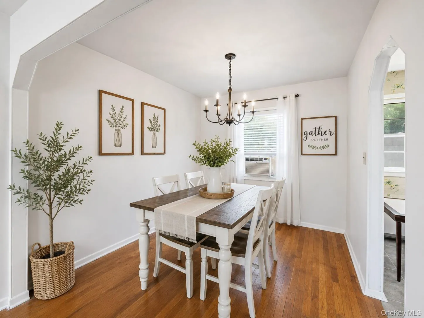 Rendered Cozy Farmhouse Dining Area Rendered Cozy Farmhouse Dining Area