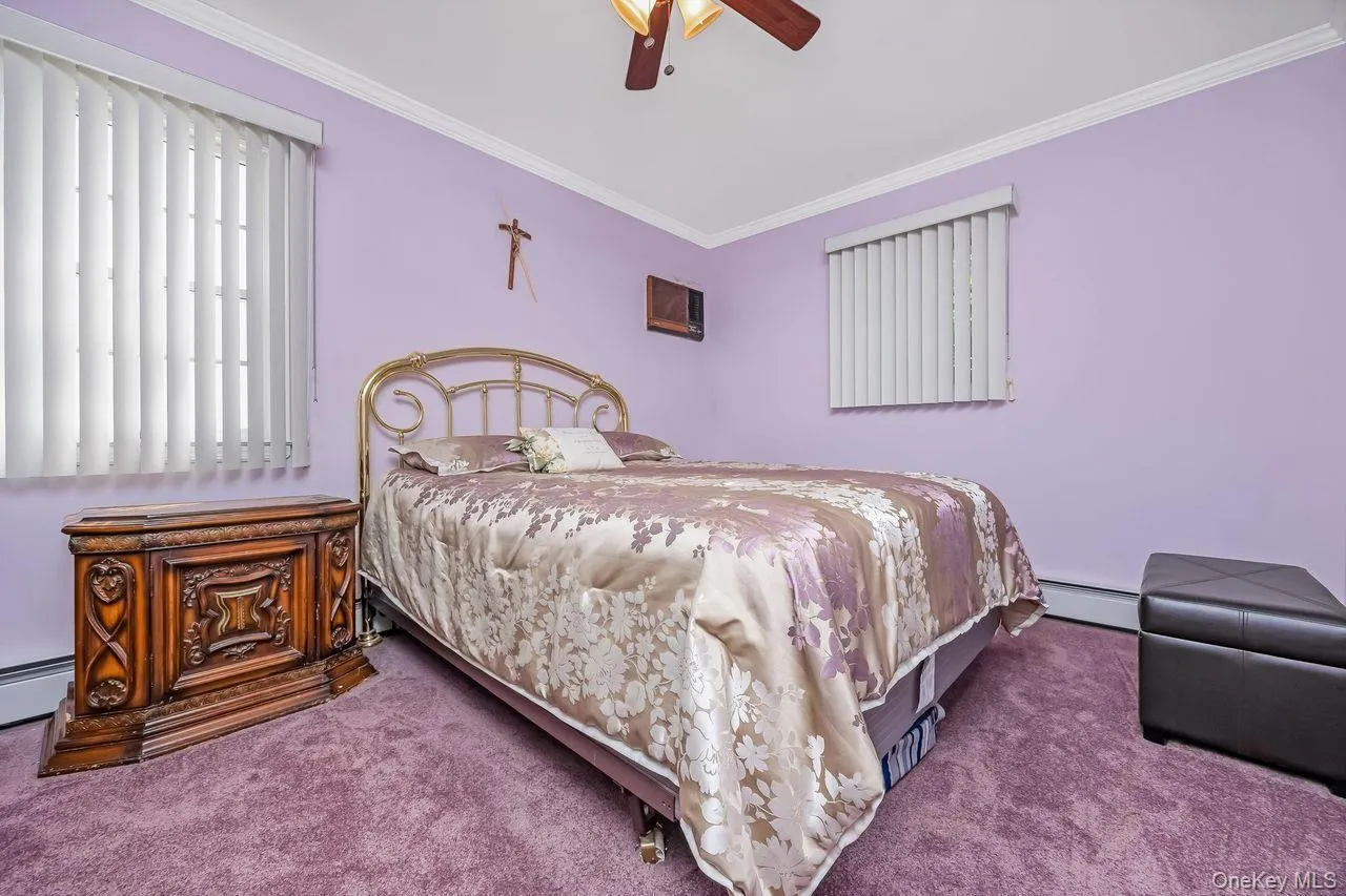 6 Island Street, Oyster Bay, NY, 3 Bedrooms Bedrooms, 6 Rooms Rooms,1 BathroomBathrooms,Residential,For Rent,Island,0,1020084 6 Island Street, Oyster Bay, NY, 3 Bedrooms Bedrooms, 6 Rooms Rooms,1 BathroomBathrooms,Residential,For Rent,Island,0,1020084
