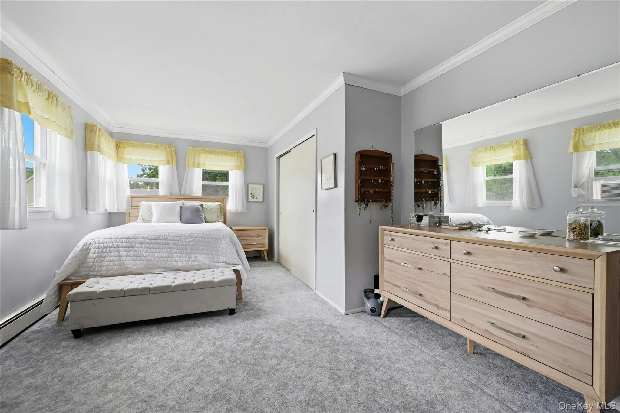 18 2nd Avenue, Brookhaven, NY, 4 Bedrooms Bedrooms, 8 Rooms Rooms,2 BathroomsBathrooms,Residential,For Rent,2nd,0,1020092 18 2nd Avenue, Brookhaven, NY, 4 Bedrooms Bedrooms, 8 Rooms Rooms,2 BathroomsBathrooms,Residential,For Rent,2nd,0,1020092
