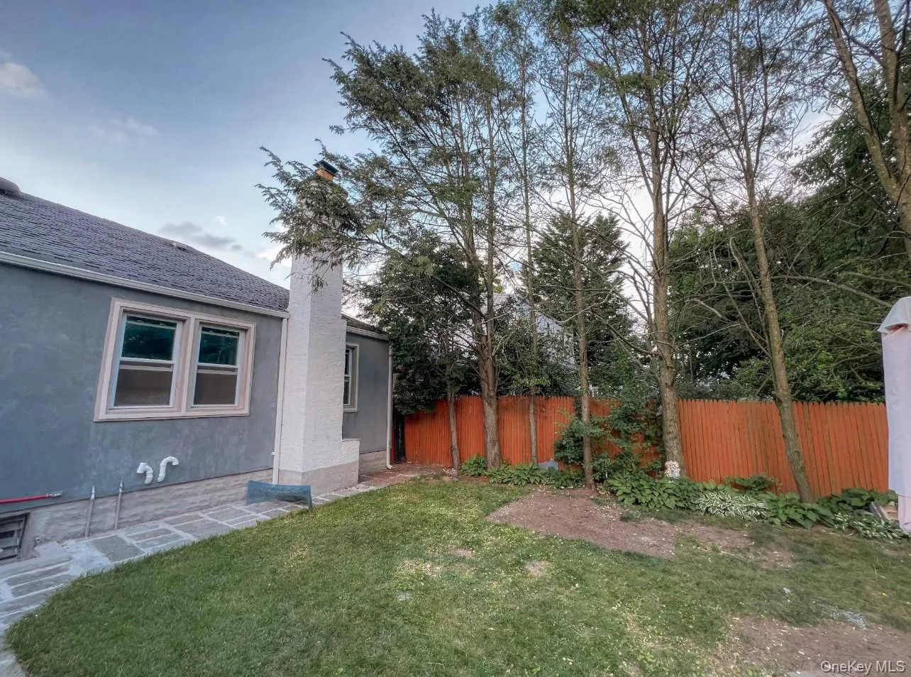 109 L Street, Hempstead, NY, 3 Bedrooms Bedrooms, 7 Rooms Rooms,2 BathroomsBathrooms,Residential Lease,For Rent,L,0,1020094 109 L Street, Hempstead, NY, 3 Bedrooms Bedrooms, 7 Rooms Rooms,2 BathroomsBathrooms,Residential Lease,For Rent,L,0,1020094