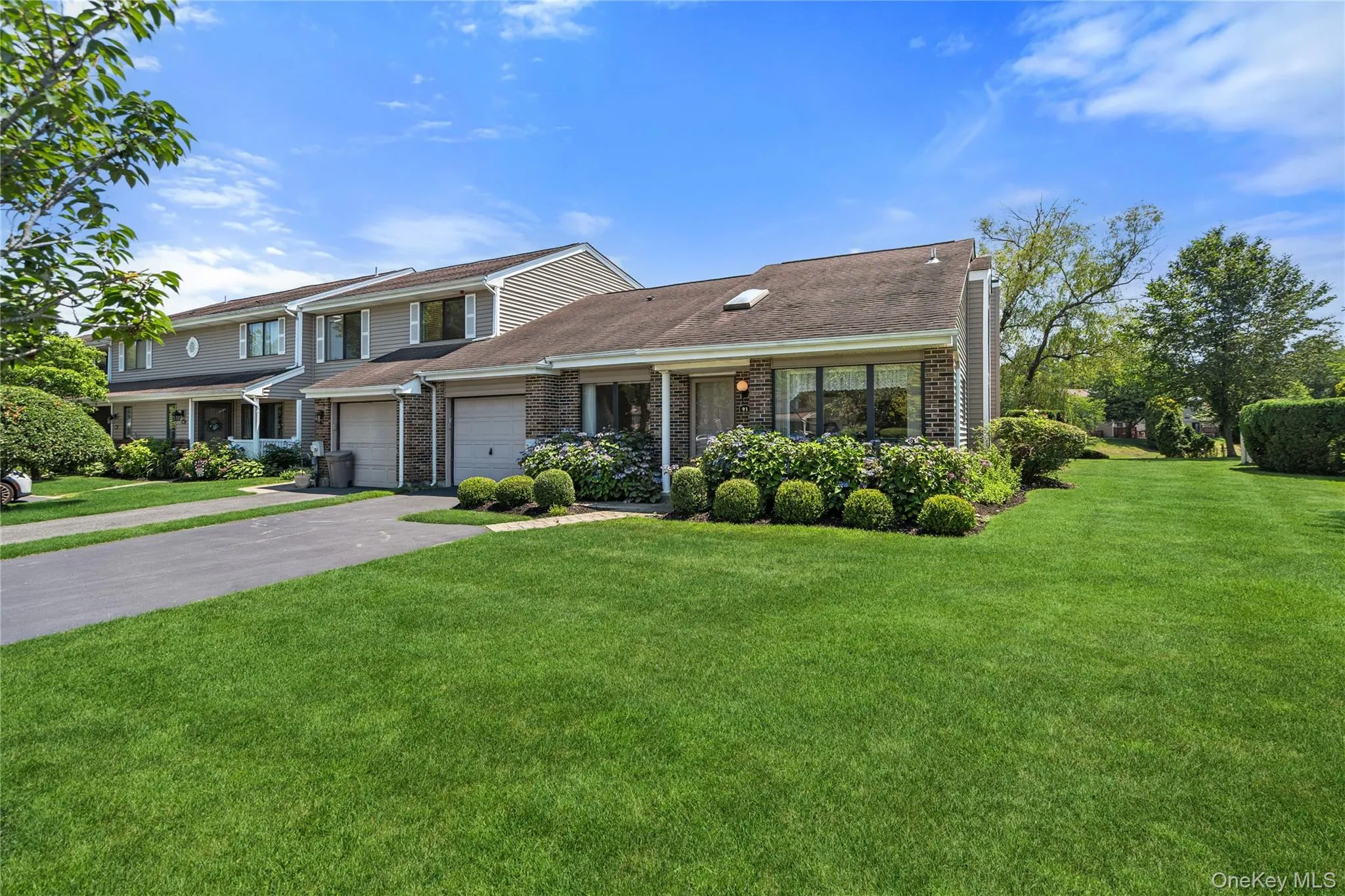Lovely lawn maintenance and side view of this Emory Ranch Lovely lawn maintenance and side view of this Emory Ranch