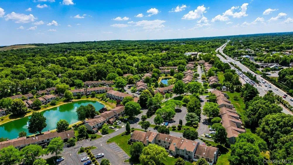 91 Hidden Ponds, Smithtown, NY, 2 Bedrooms Bedrooms, 5 Rooms Rooms,2 BathroomsBathrooms,Residential,For Rent,Hidden Ponds,0,1020096 91 Hidden Ponds, Smithtown, NY, 2 Bedrooms Bedrooms, 5 Rooms Rooms,2 BathroomsBathrooms,Residential,For Rent,Hidden Ponds,0,1020096