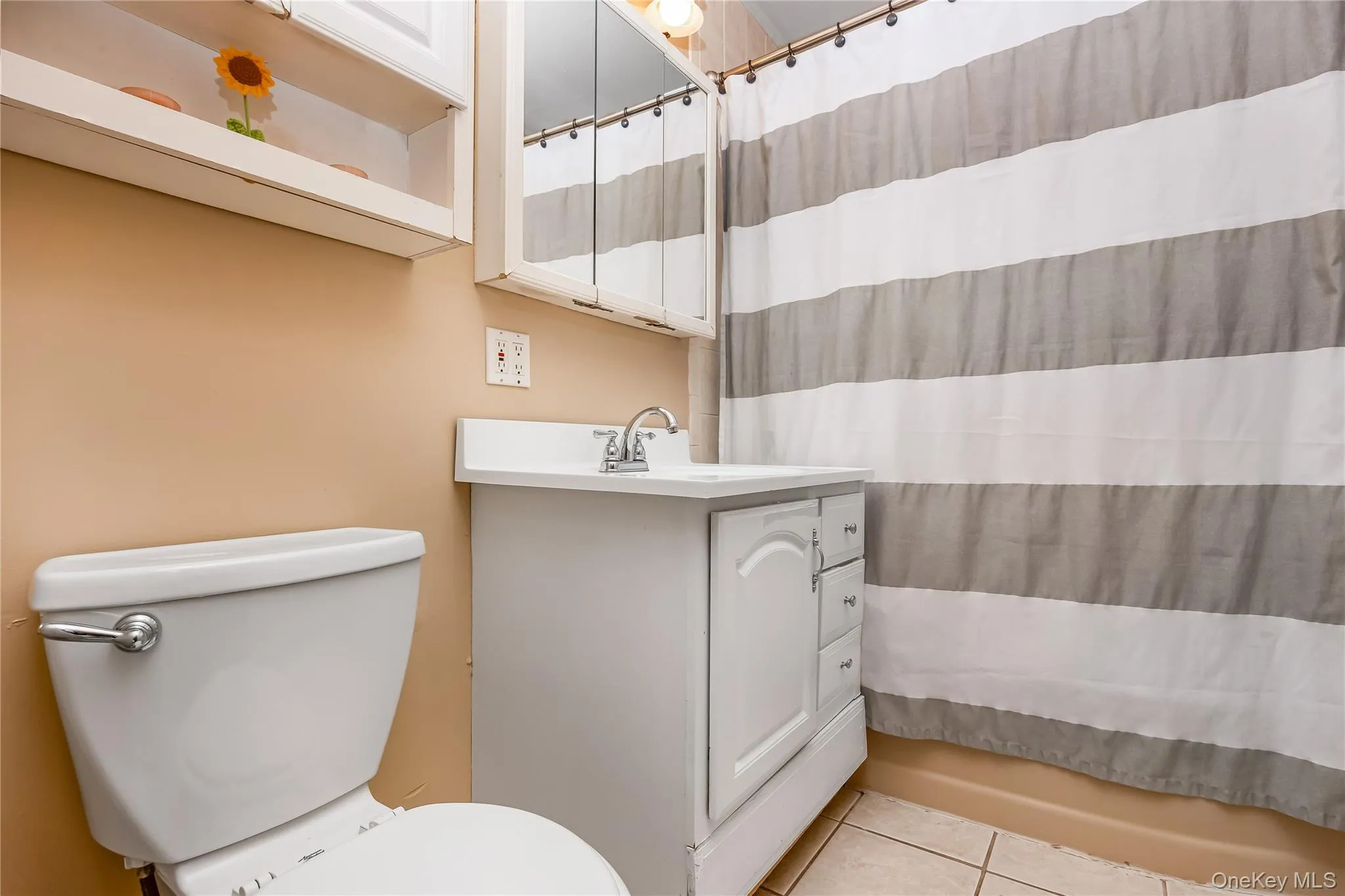 69 Louis Drive, Oyster Bay, NY, 4 Bedrooms Bedrooms, 7 Rooms Rooms,1 BathroomBathrooms,Residential,For Rent,Louis,0,1020102 69 Louis Drive, Oyster Bay, NY, 4 Bedrooms Bedrooms, 7 Rooms Rooms,1 BathroomBathrooms,Residential,For Rent,Louis,0,1020102