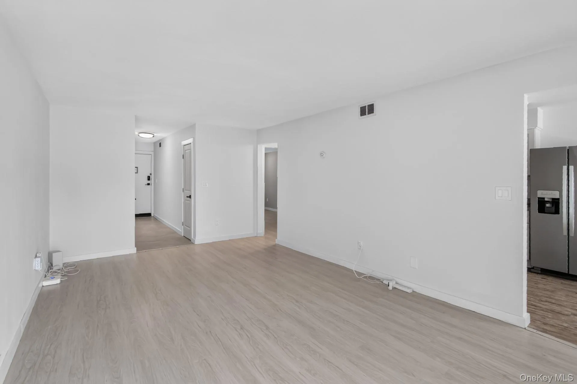 26 Cooper Road, Poughkeepsie (town), NY, 1 Bedroom Bedrooms, 4 Rooms Rooms,1 BathroomBathrooms,Residential,For Rent,Cooper,0,1020103 26 Cooper Road, Poughkeepsie (town), NY, 1 Bedroom Bedrooms, 4 Rooms Rooms,1 BathroomBathrooms,Residential,For Rent,Cooper,0,1020103