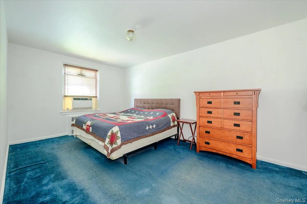 2827 Philip Avenue, New York, NY, 2 Bedrooms Bedrooms, 7 Rooms Rooms,1 BathroomBathrooms,Residential,For Rent,Philip,0,1020105 2827 Philip Avenue, New York, NY, 2 Bedrooms Bedrooms, 7 Rooms Rooms,1 BathroomBathrooms,Residential,For Rent,Philip,0,1020105