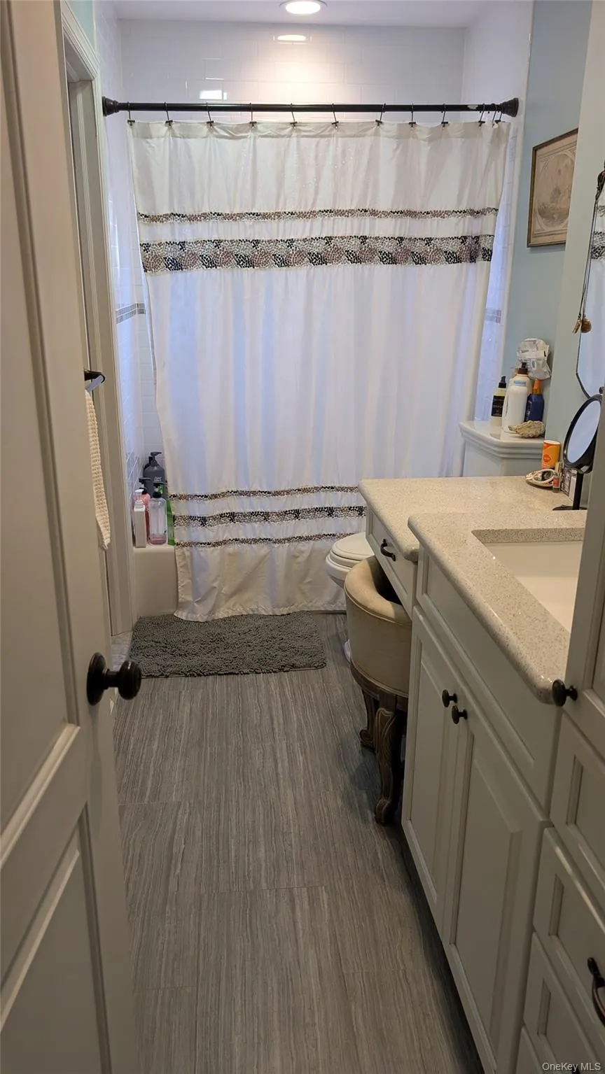 348 24th Street, Babylon, NY, 5 Bedrooms Bedrooms, 10 Rooms Rooms,1 BathroomBathrooms,Residential,For Rent,24th,0,1020106 348 24th Street, Babylon, NY, 5 Bedrooms Bedrooms, 10 Rooms Rooms,1 BathroomBathrooms,Residential,For Rent,24th,0,1020106