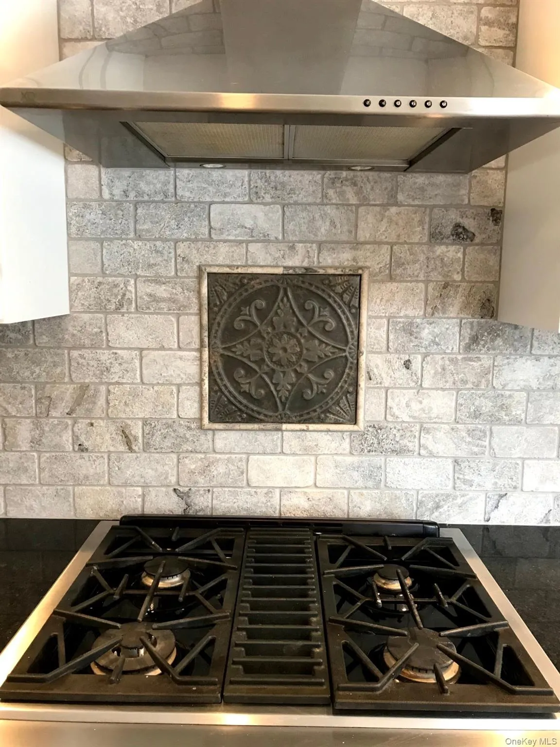 348 24th Street, Babylon, NY, 5 Bedrooms Bedrooms, 10 Rooms Rooms,1 BathroomBathrooms,Residential,For Rent,24th,0,1020106 348 24th Street, Babylon, NY, 5 Bedrooms Bedrooms, 10 Rooms Rooms,1 BathroomBathrooms,Residential,For Rent,24th,0,1020106
